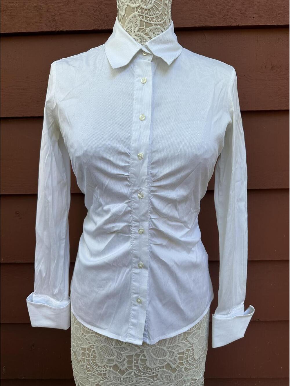 Thomas Pink White Stretch Ruched Button Down Shirt